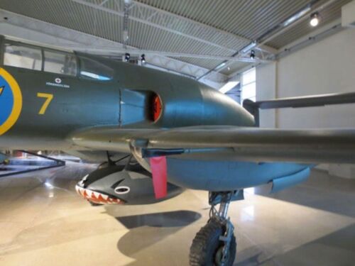 Saab J-21 R