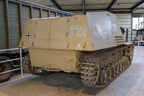 Sd.Kfz .-164-Nashorn-12