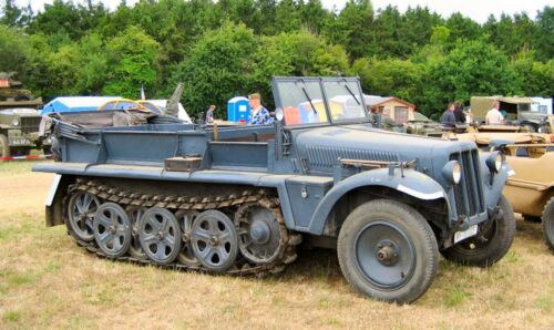 Sdkfz 10 Demag