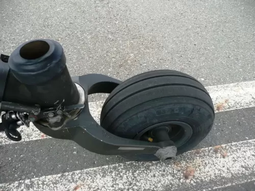 Sikorsky-UH-60A-BlackHawk-100