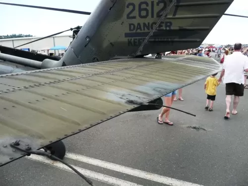 Sikorsky-UH-60A-BlackHawk-105