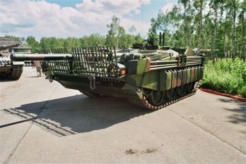 Index of /wp-content/uploads/photo-gallery/Stridsvagn_103_45/thumb