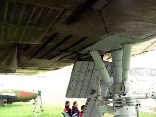 Sukhoi T-4