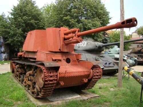 TACAM R-2