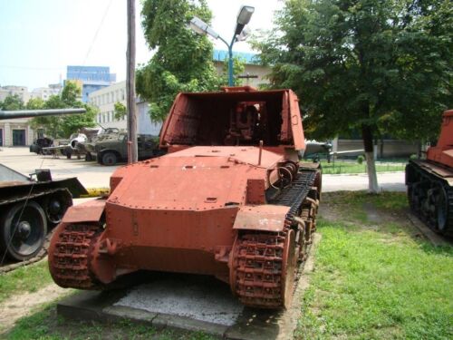 TACAM R-2
