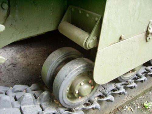 Tank T-28