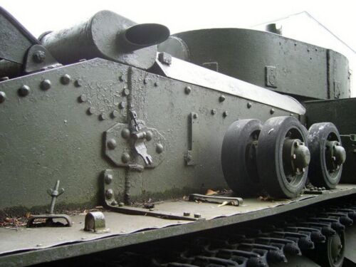 Tank T-28