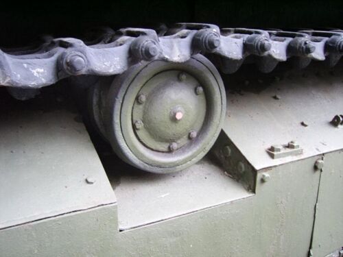 Tank T-28
