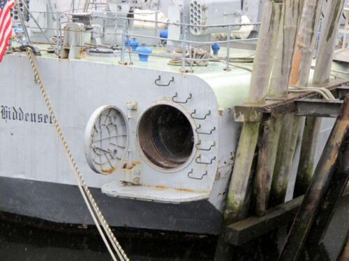 USNS Hiddensee