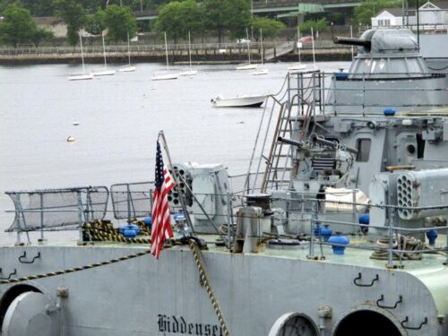 USNS Hiddensee