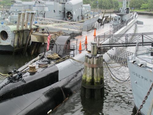 USS Lionfish SS-298