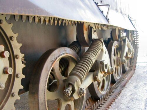Universal Carrier T-16