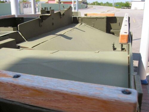 Universal Carrier T-16