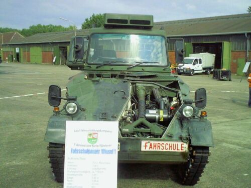 Wiesel 1 Fahrschule