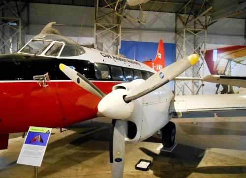 de Havilland DH.104 Dove - Photos & Videos - NET-MAQUETTES