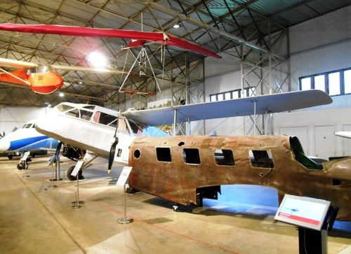 de Havilland DH.84 Dragon